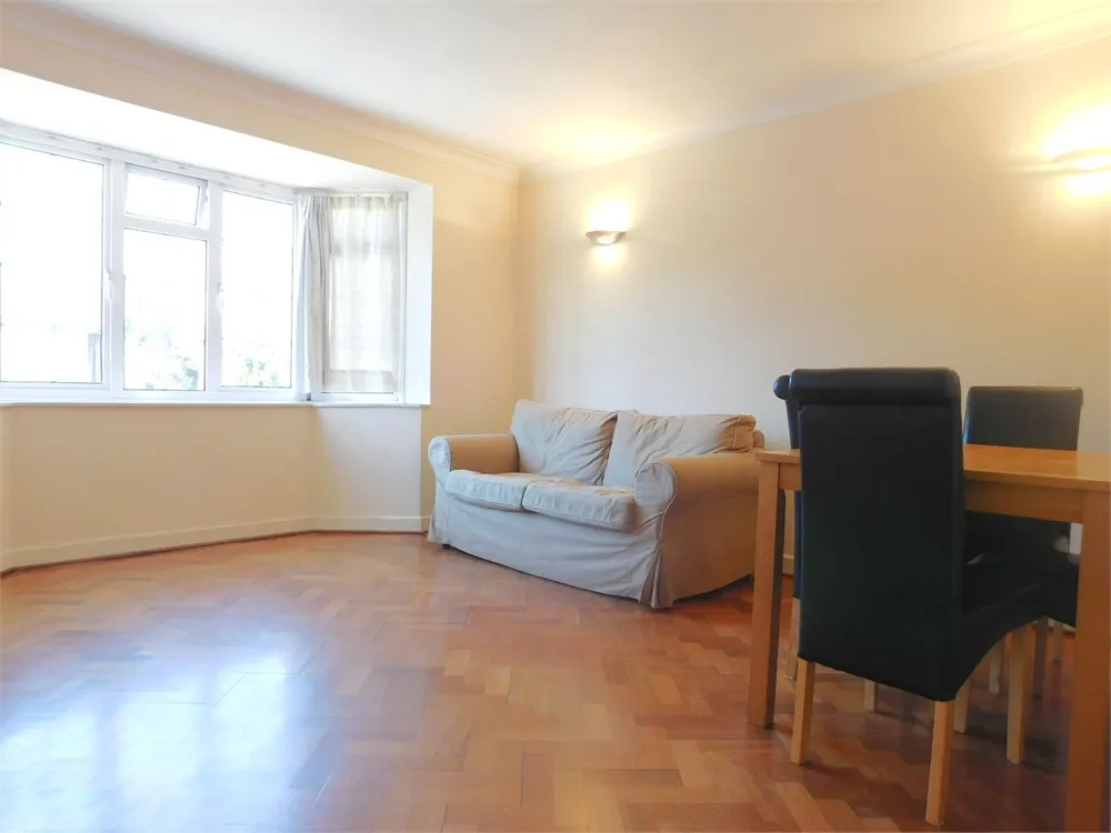 1 bed flat to rent — Grange Road, Ealing, London, W5 3PG