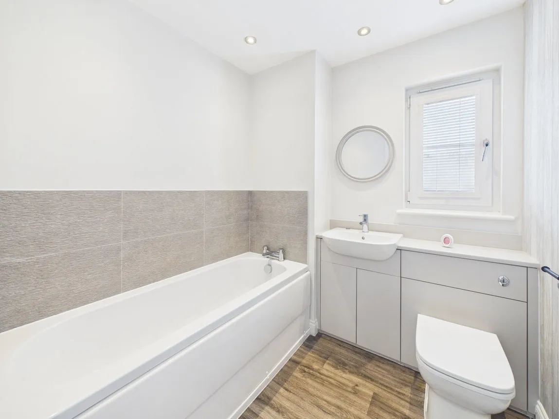 Strawberry Close, Farndon, Chester, CH3 6SJ, photo 13