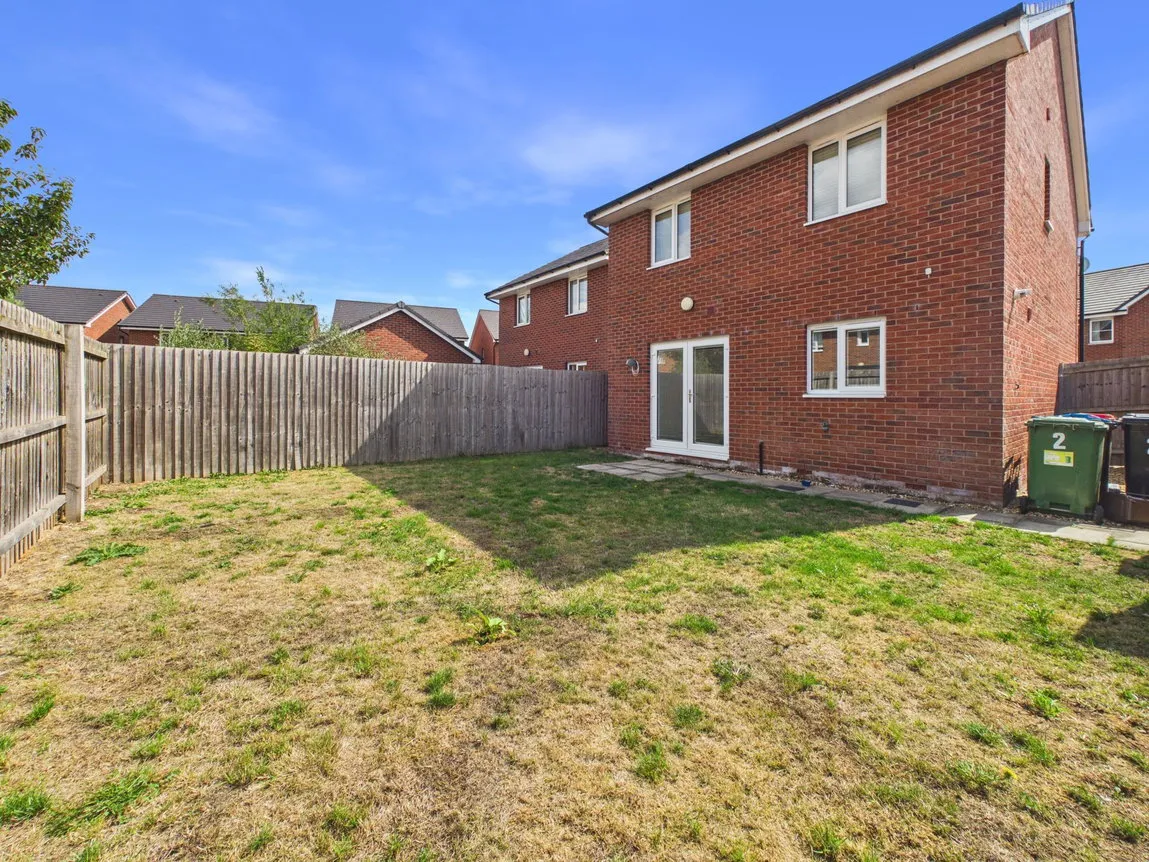 Strawberry Close, Farndon, Chester, CH3 6SJ, photo 15