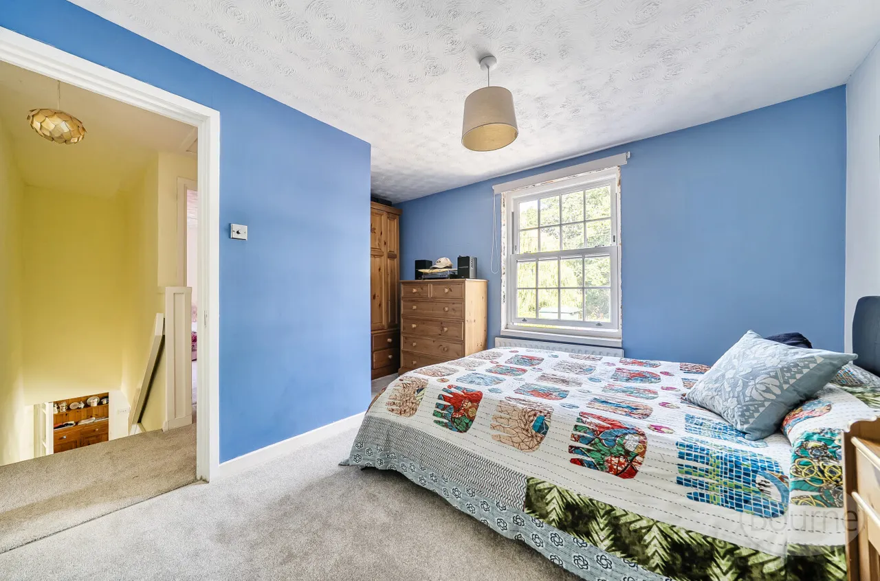 Petworth Road, Milford, GU8, photo 15