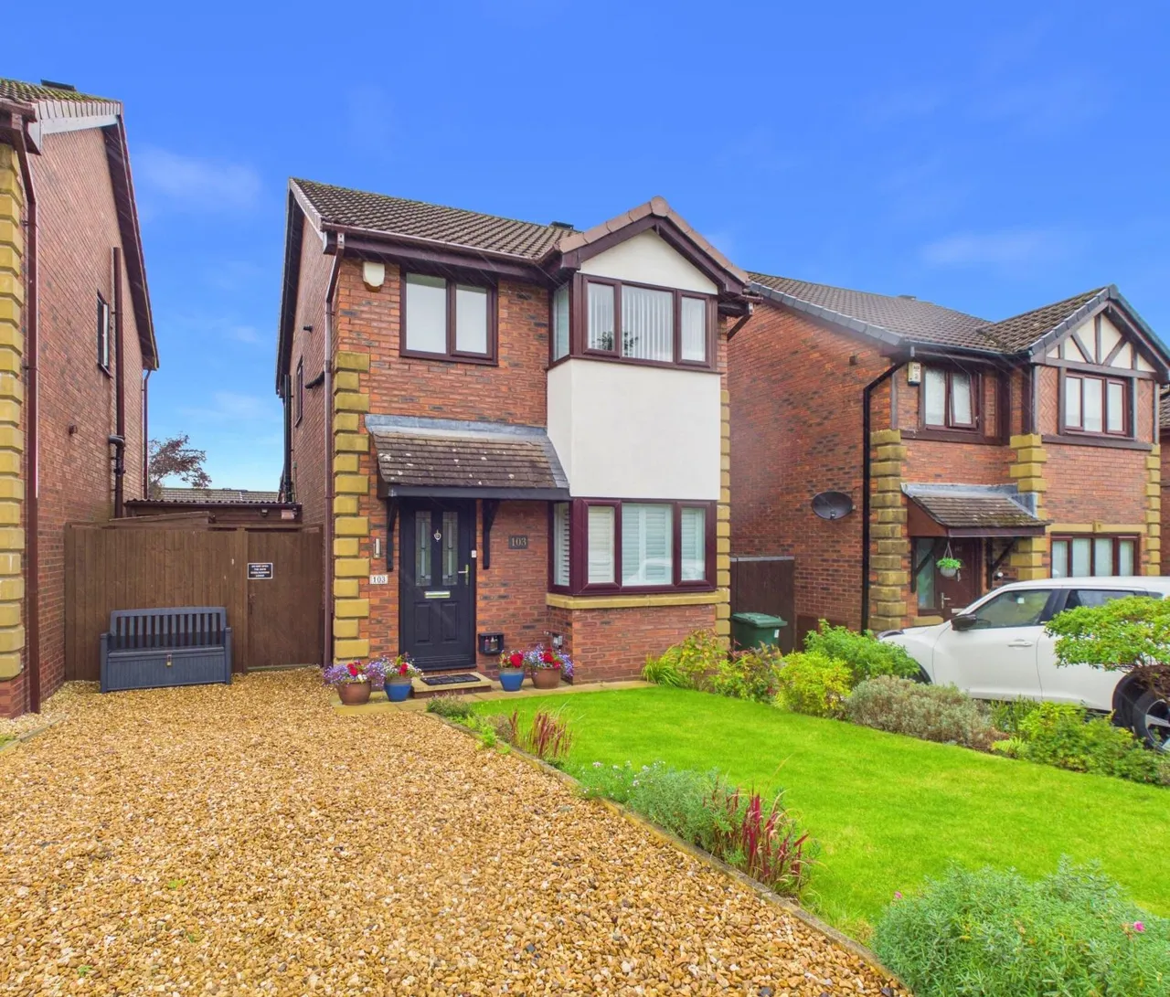 3 bed house for sale, Mercer Cresent Helmshore, BB4