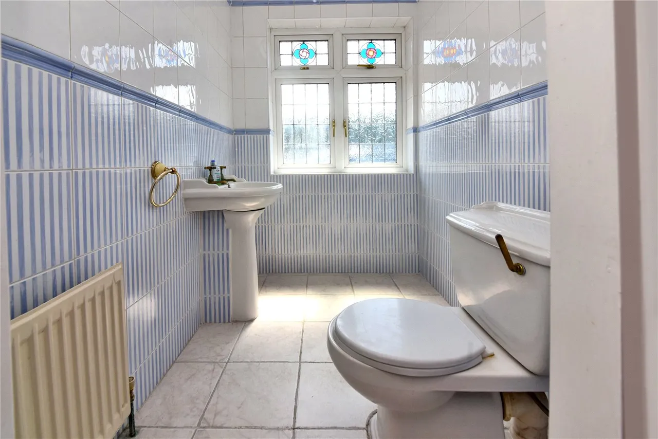 Croydon Lane, Banstead, SM7, photo 16