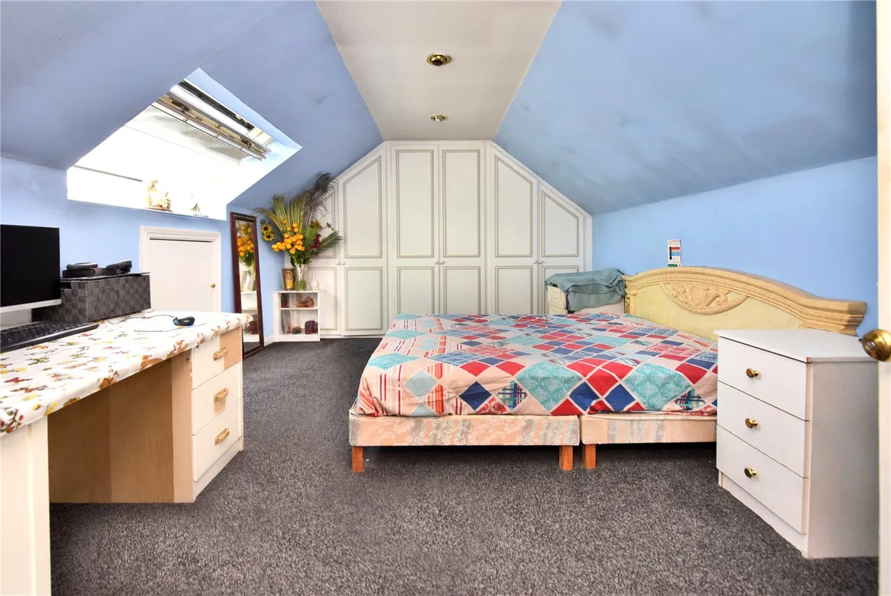 Croydon Lane, Banstead, SM7, photo 13