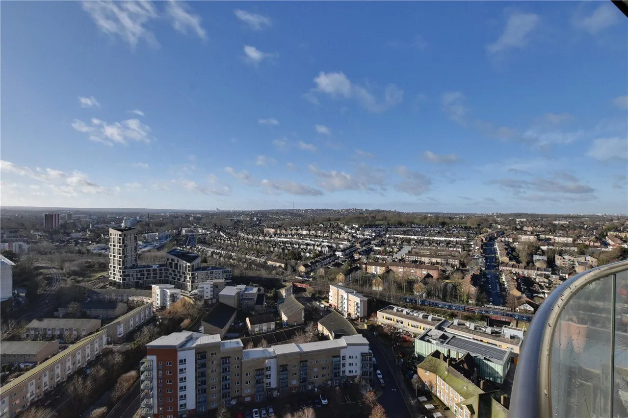 Cornmill Lane, Lewisham, SE13, photo 4