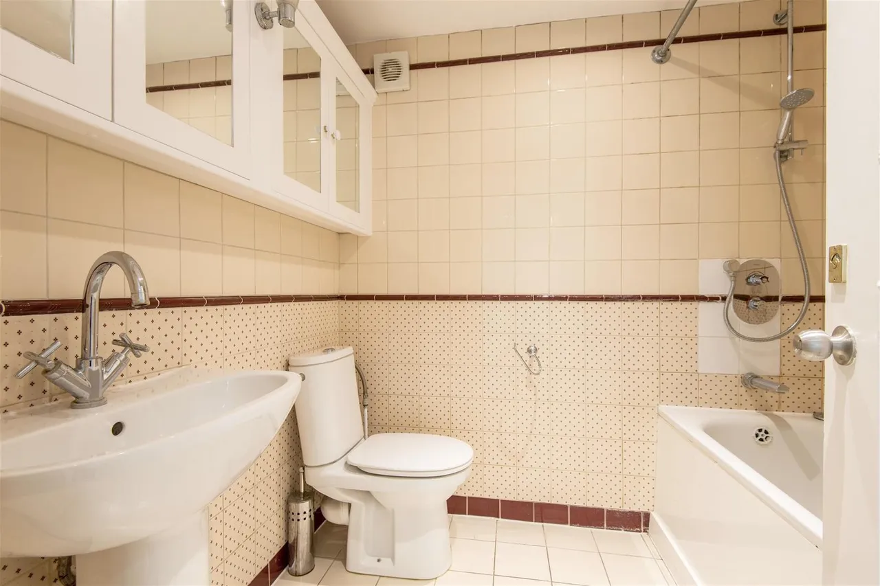 Mowbray Road, London, NW6, photo 10