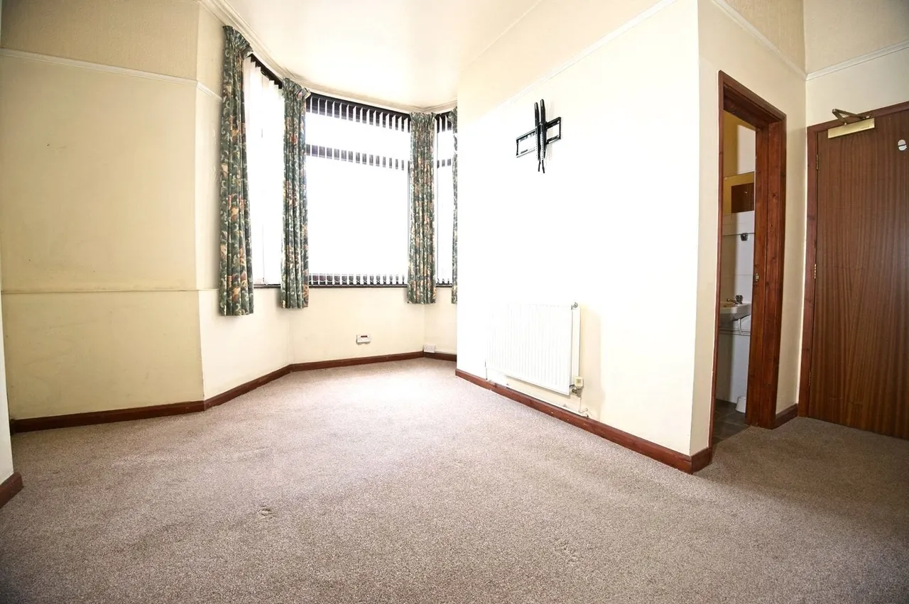 Station Road, Caerleon, Newport, NP18, photo 9