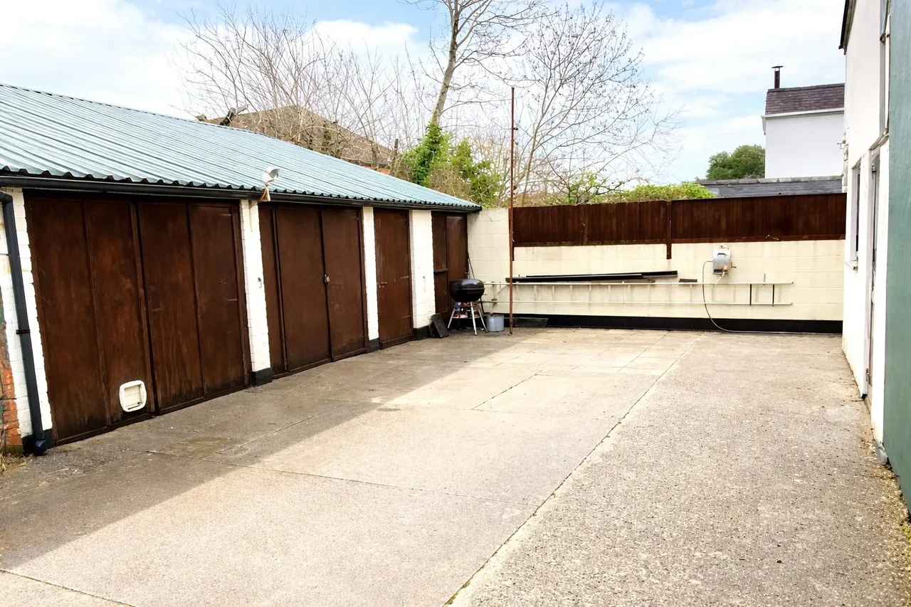 Station Road, Caerleon, Newport, NP18, photo 27
