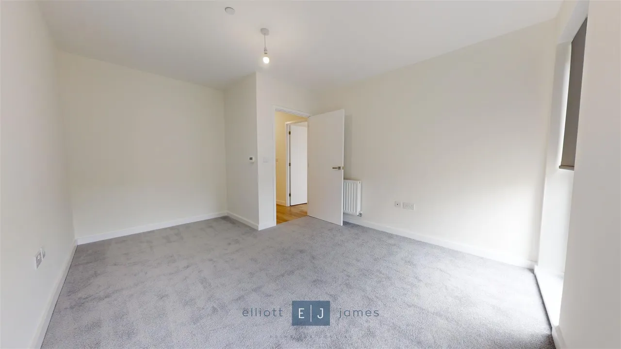 Epping Gate, Borders Lane, Loughton, photo 5