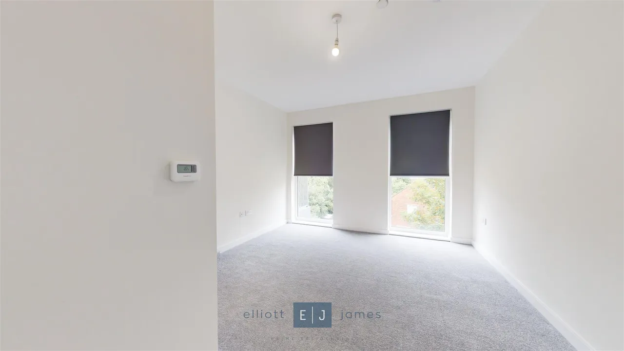 Epping Gate, Borders Lane, Loughton, photo 6
