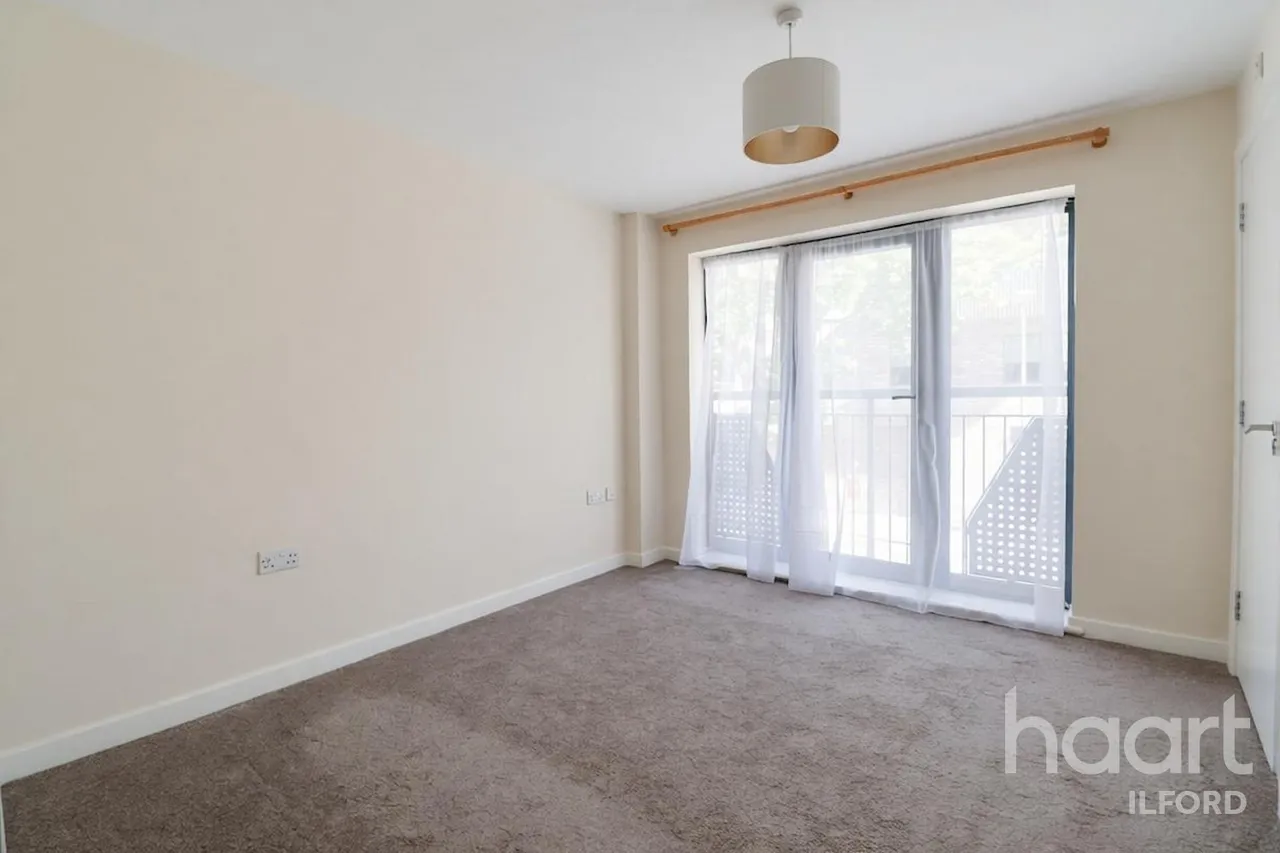 Spring Place, Barking, IG11, photo 9