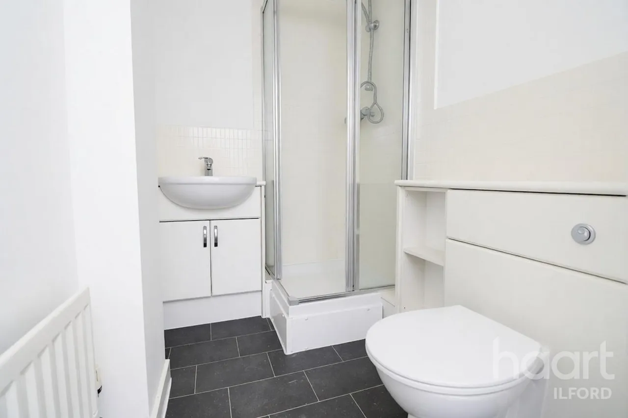 Spring Place, Barking, IG11, photo 10