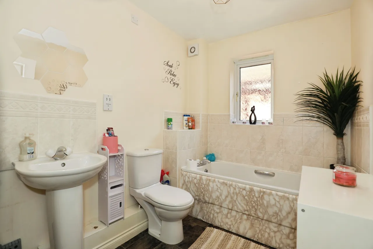 Rubin Drive, Crewe, photo 11