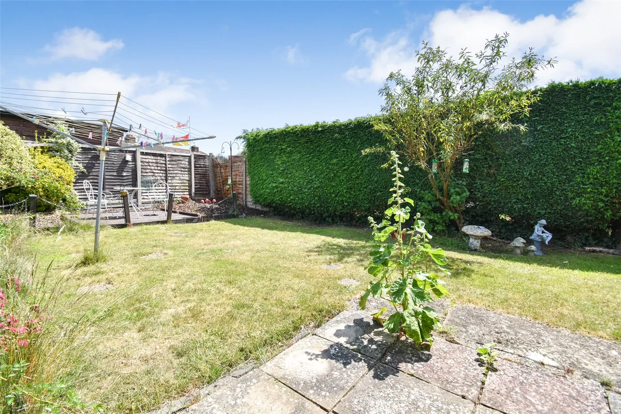 Calvert Close, Aldershot, Hampshire, GU12 4QX, photo 10