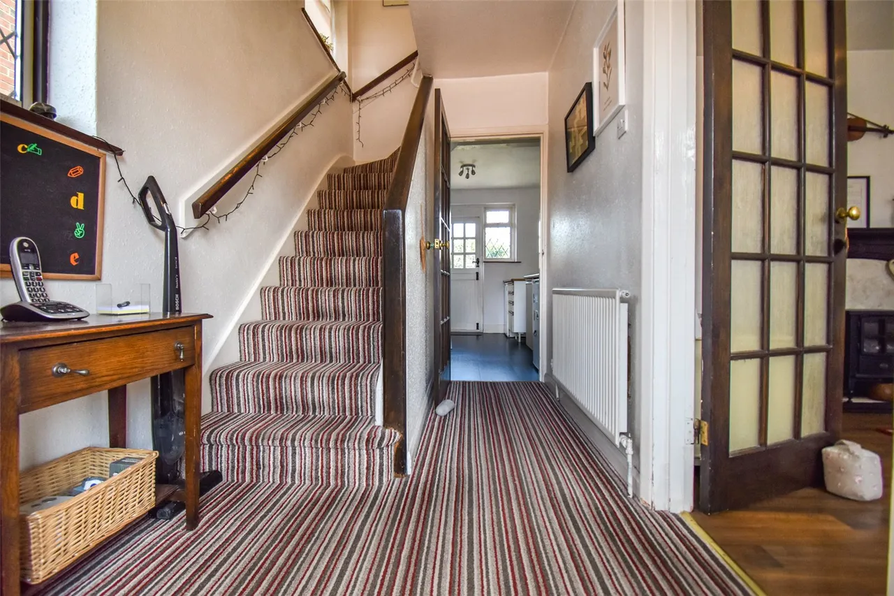Calvert Close, Aldershot, Hampshire, GU12 4QX, photo 6