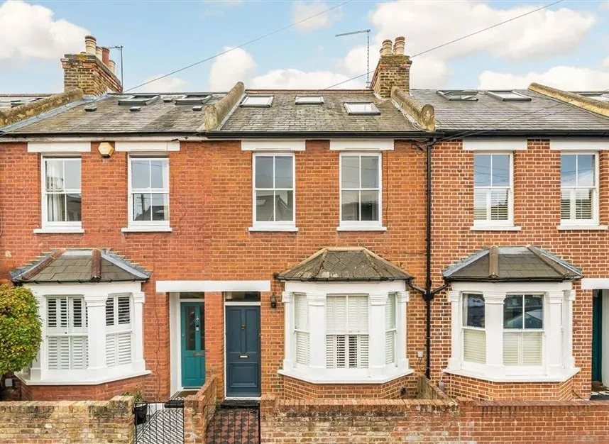 3 bed house for sale, Victor Road, Teddington, TW11