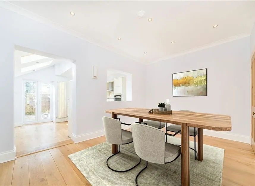 Victor Road, Teddington, TW11, photo 3