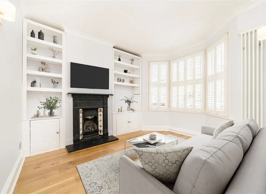Victor Road, Teddington, TW11, photo 2