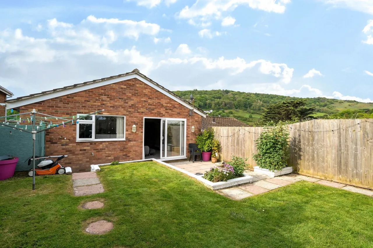 3 bed house for sale, Hillington, Ilfracombe, EX34