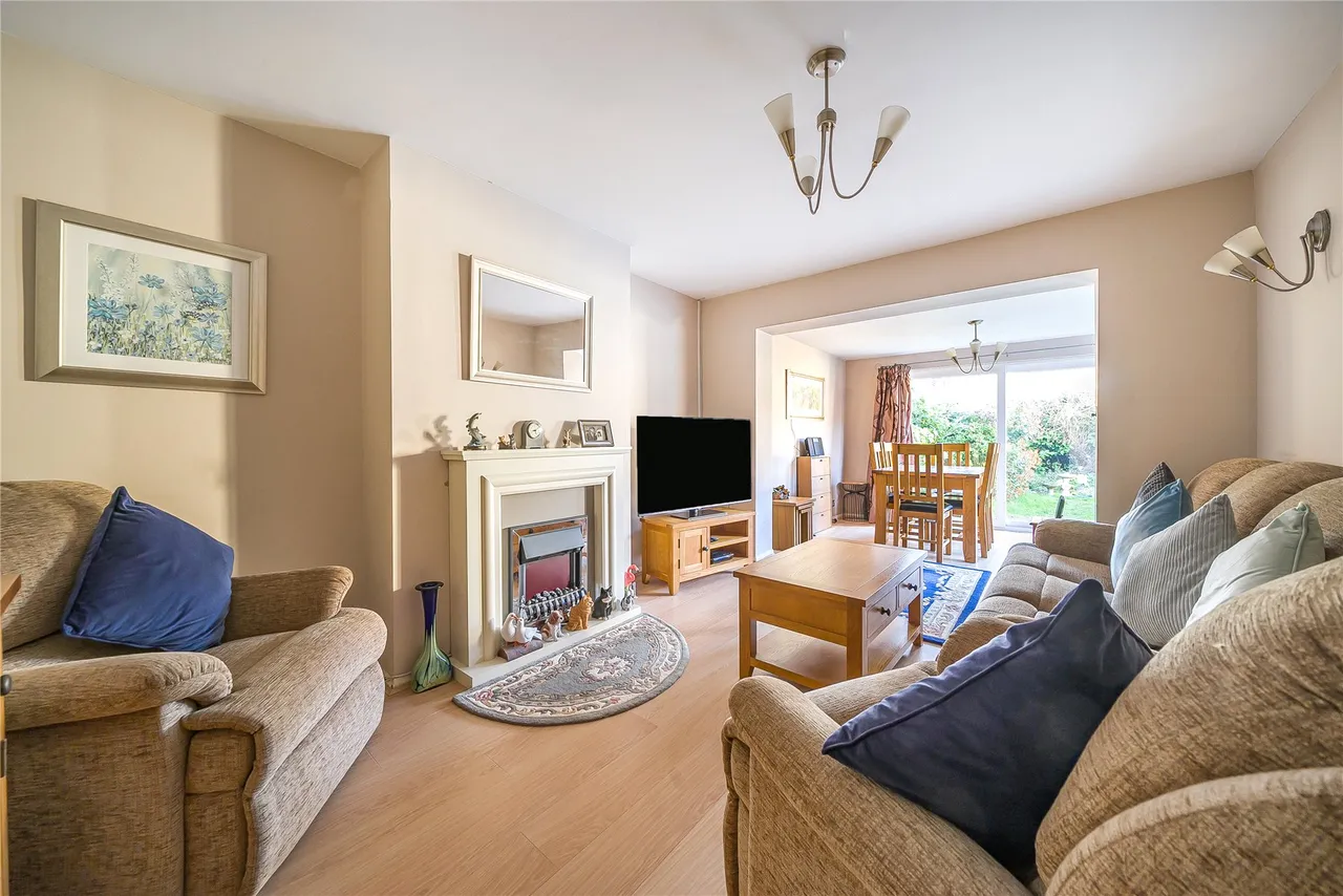 Liberty Lane, Addlestone, KT15, photo 5