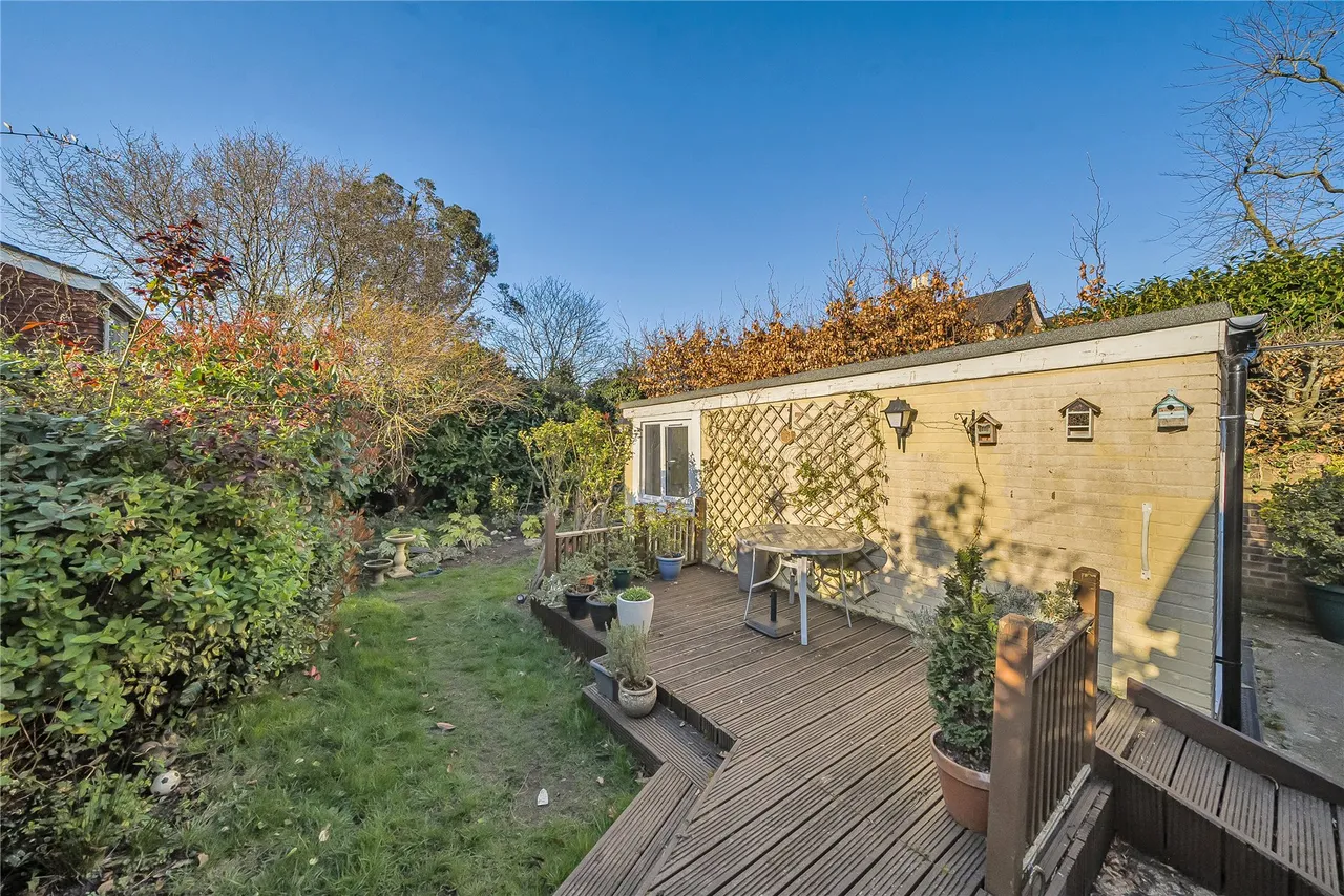 Liberty Lane, Addlestone, KT15, photo 15