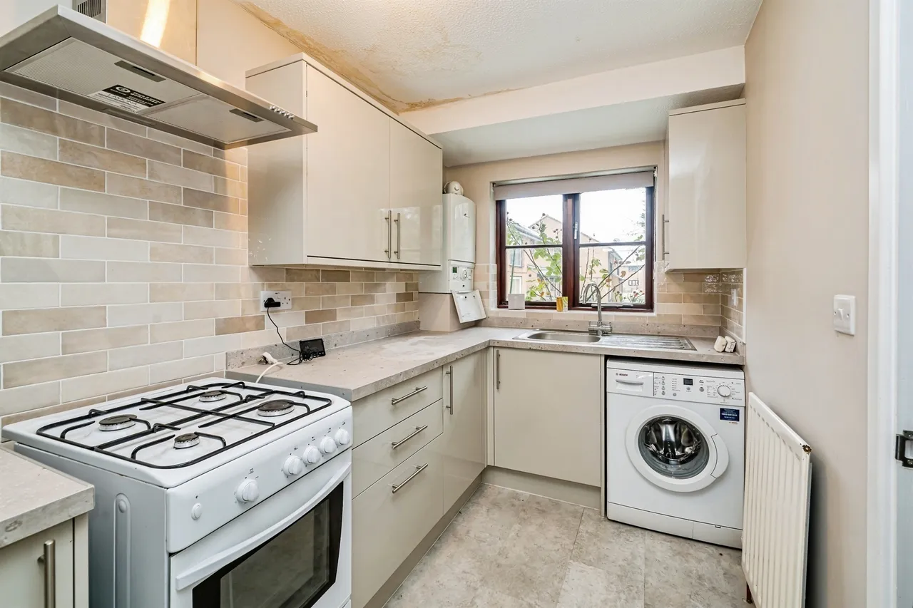 Coulson Way, Burnham, Slough, photo 2