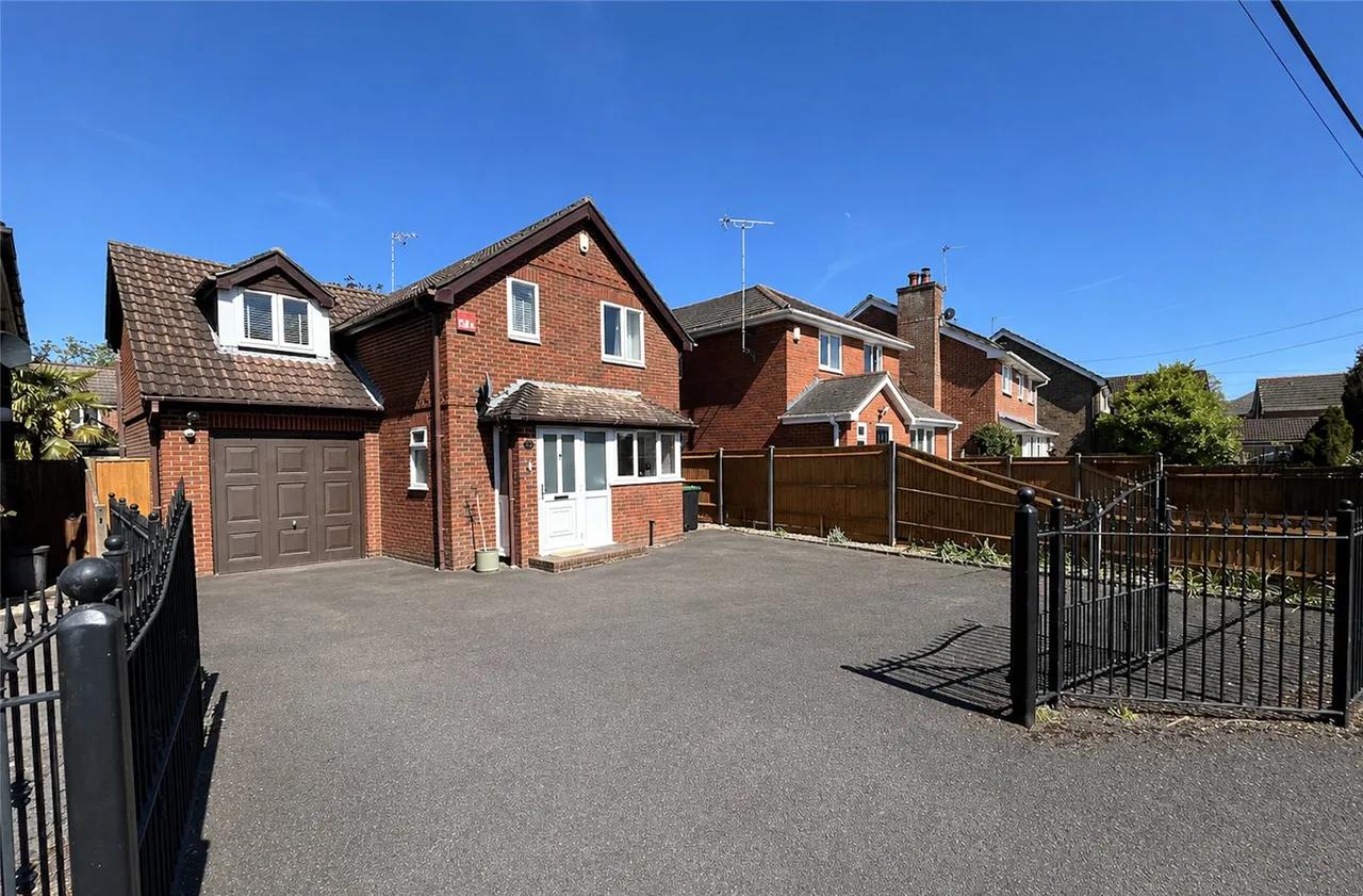 4 bed house for sale — Hammonds Green, Totton, Hampshire, SO40 3HT
