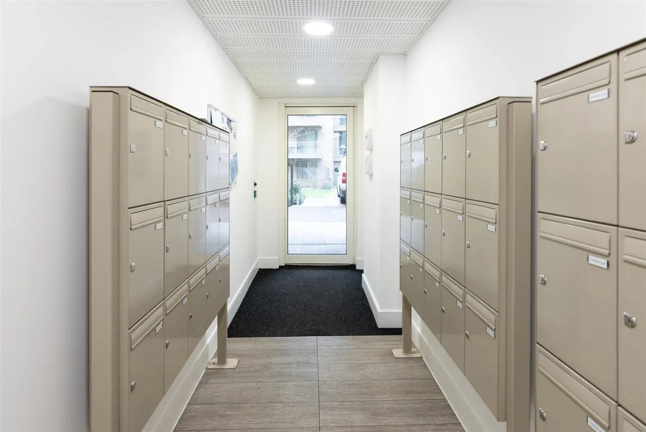 Garnet Place, West Drayton, UB7, photo 19