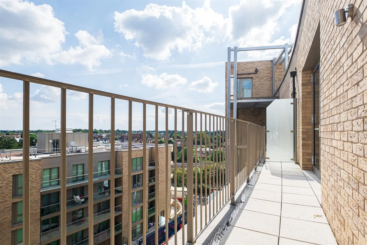 Garnet Place, West Drayton, UB7, photo 4