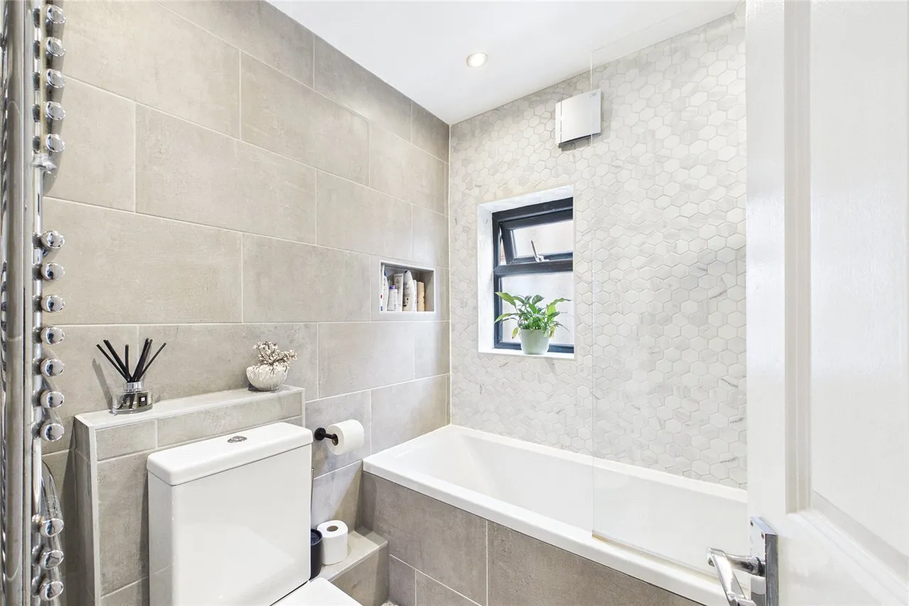 Ashlake Road, London, SW16, photo 4