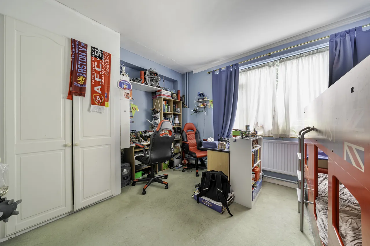 Southampton Row, London, WC1B, photo 3