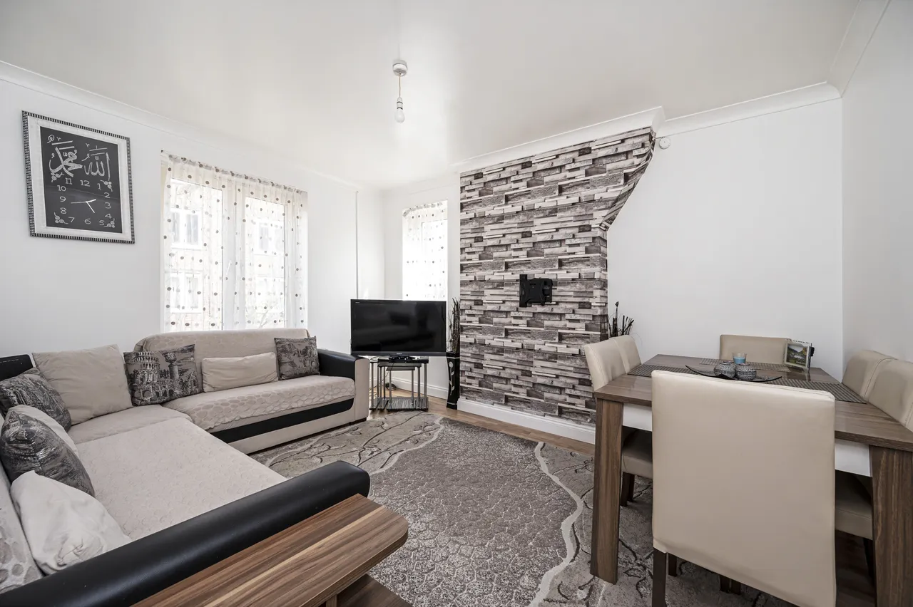 9 Elvin House, Morning Lane, London, photo 2
