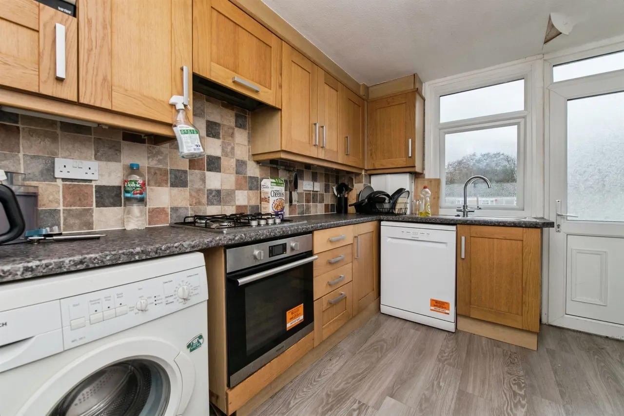 Carlyon Gardens, Exeter, photo 10