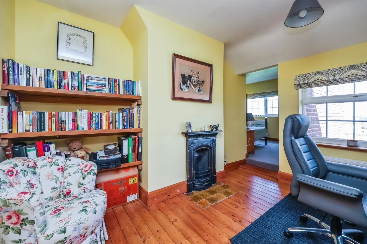 Commonside, Selston, NG16, photo 9