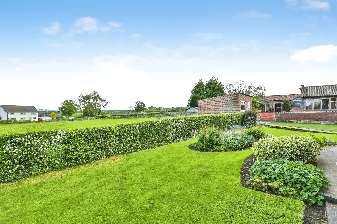 Commonside, Selston, NG16, photo 28