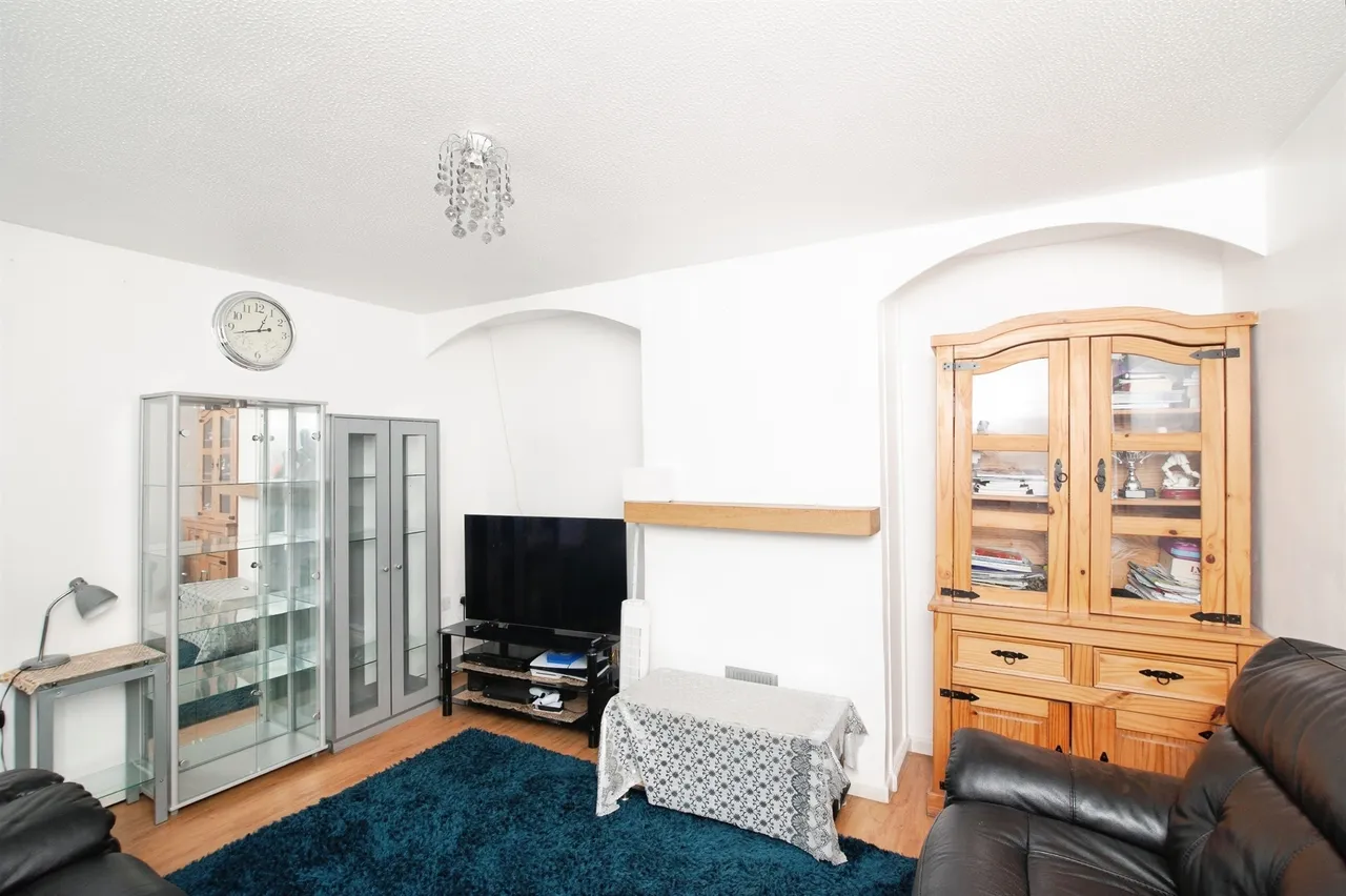 Ash Close, Eastbourne, BN22, photo 2