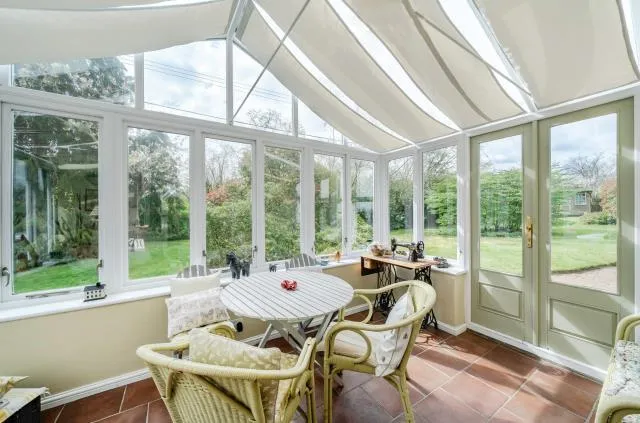Old Chertsey Road, Chobham, GU24, photo 8