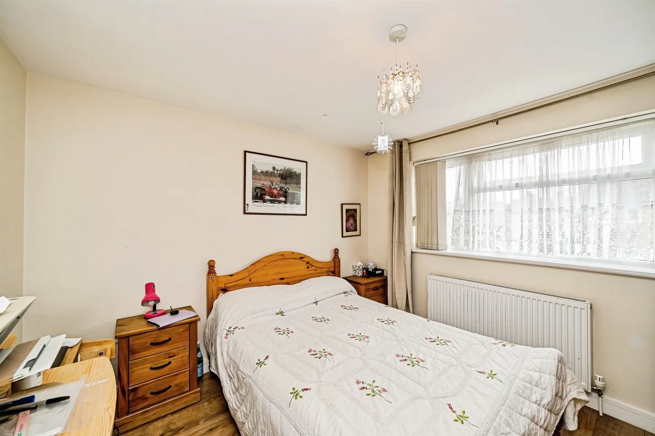 Cleveland Road, Aylesbury, photo 10