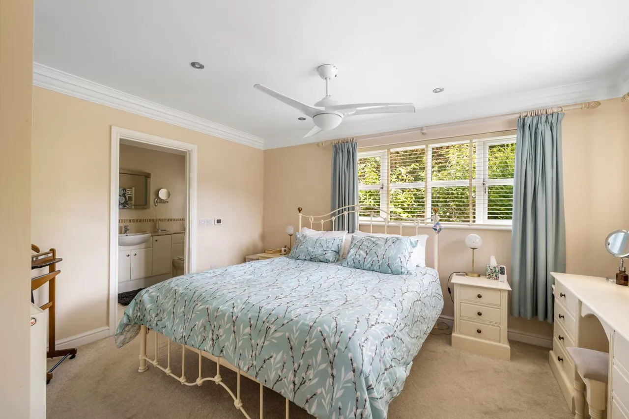 Main Street, Aunsby, NG34, photo 11