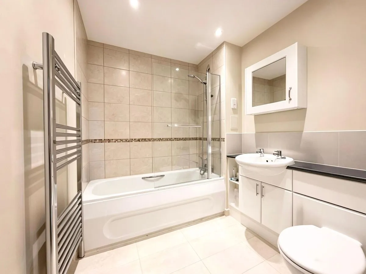 Becket House, New Road, Brentwood, photo 4