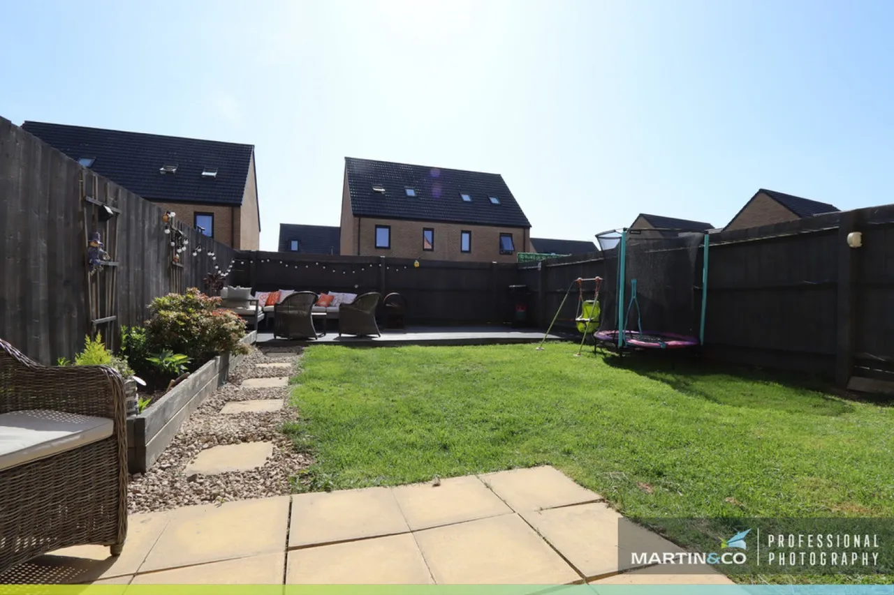 Willowbrook Street, St Mellons, photo 11