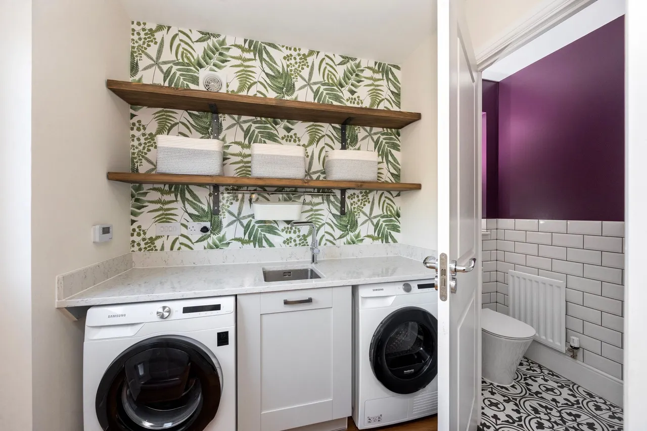 Campbell Mead, Haywards Heath, RH17, photo 8