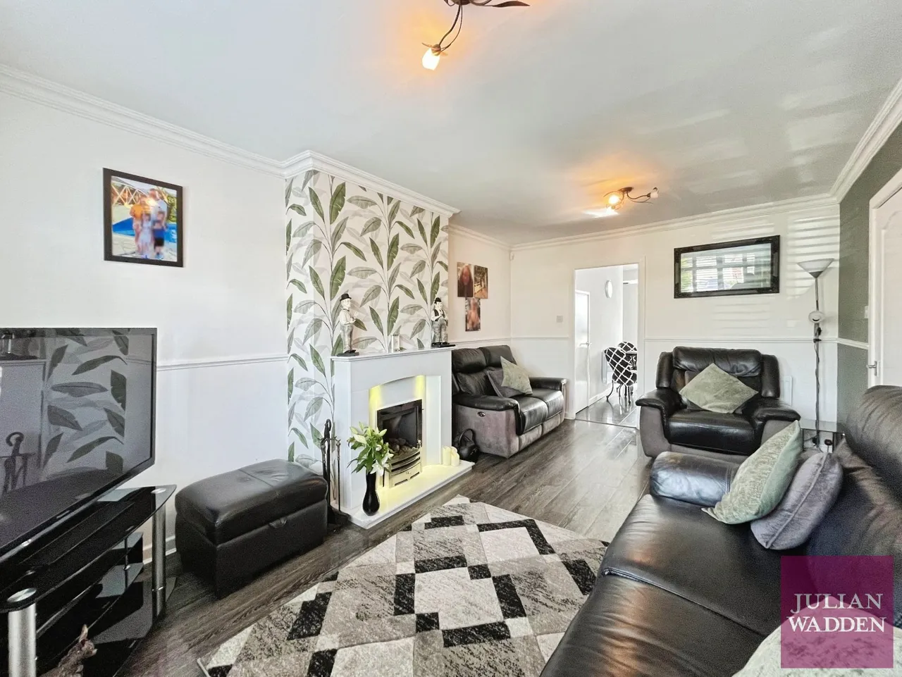 Windmill Lane, Denton, M34, photo 5