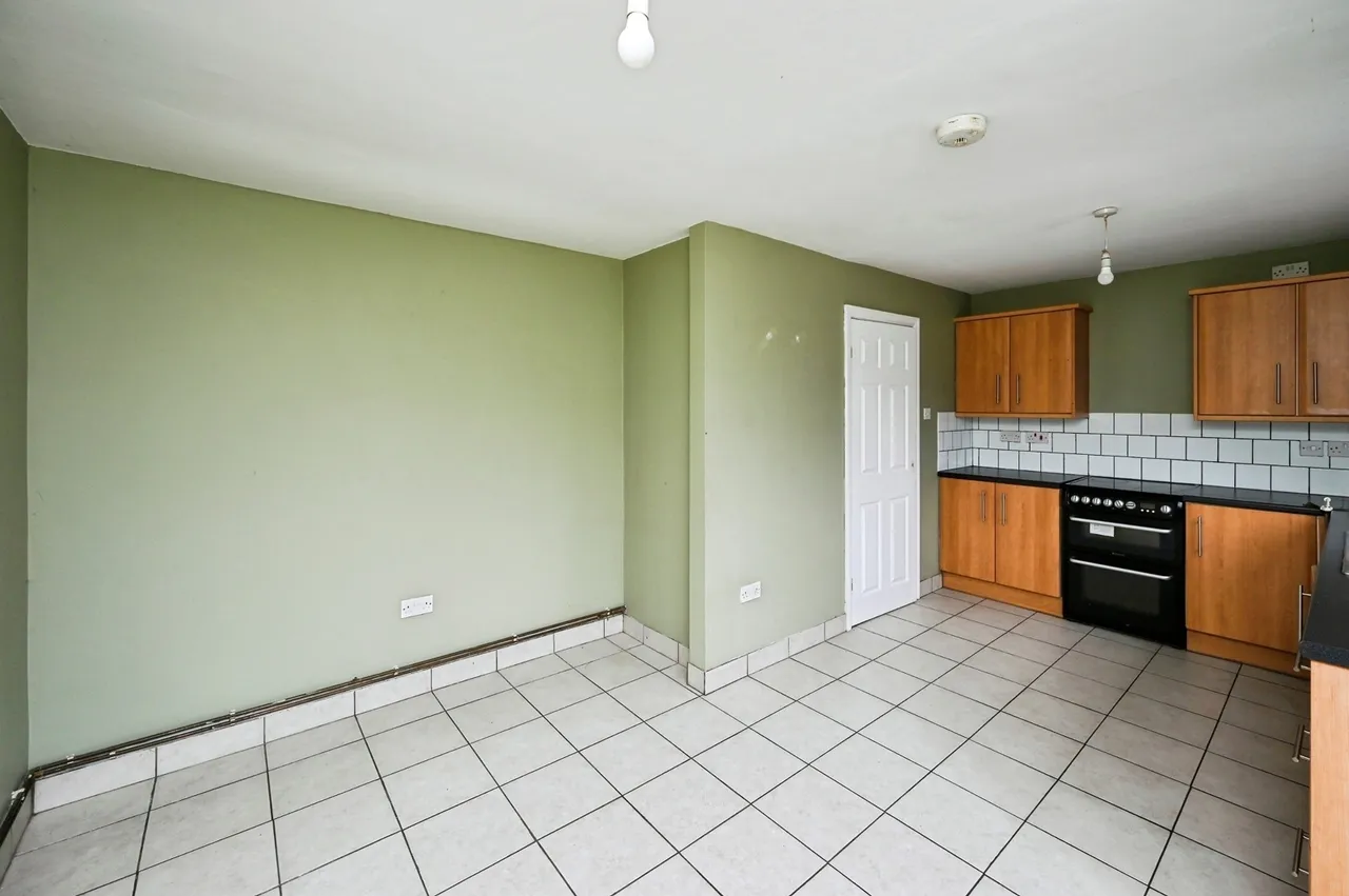 Poplar Avenue, Kirkby-in-Ashfield, Nottingham, Nottinghamshire, NG17, photo 5