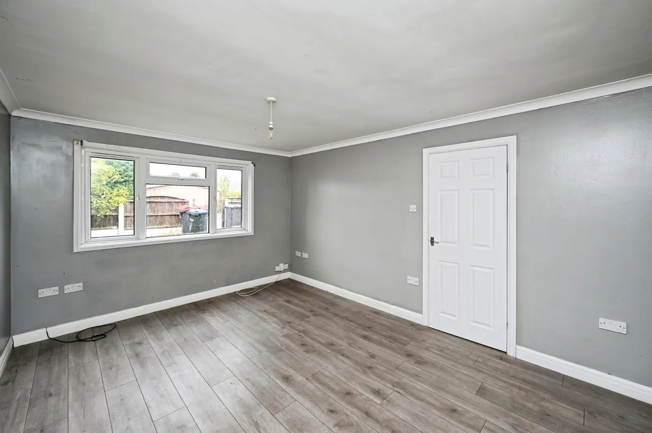 Poplar Avenue, Kirkby-in-Ashfield, Nottingham, Nottinghamshire, NG17, photo 8