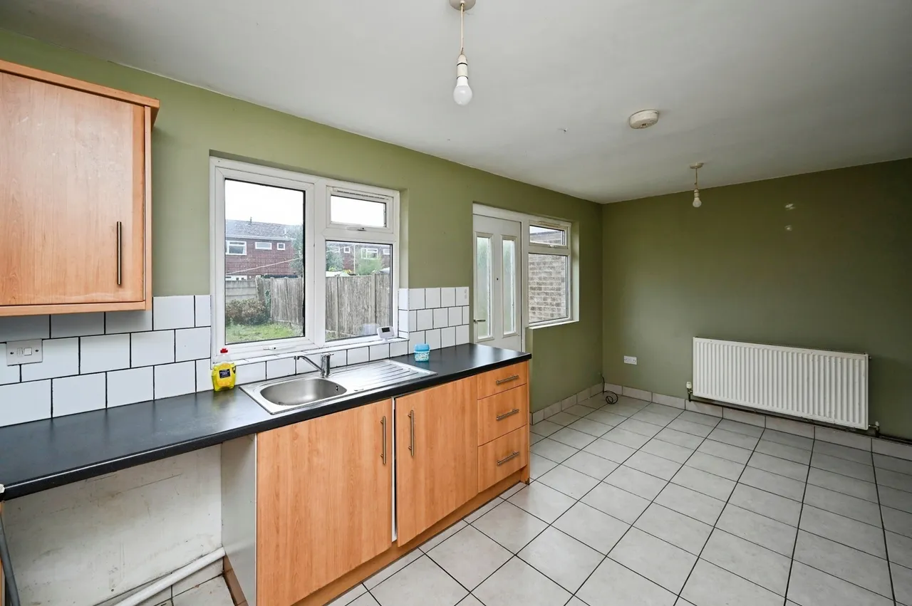 Poplar Avenue, Kirkby-in-Ashfield, Nottingham, Nottinghamshire, NG17, photo 6