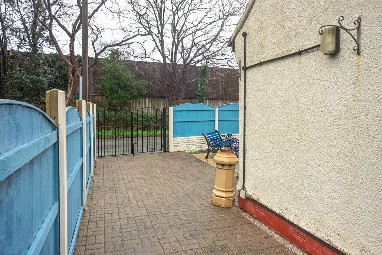 Maes Y Glyn, Llanfairfechan, LL33, photo 16