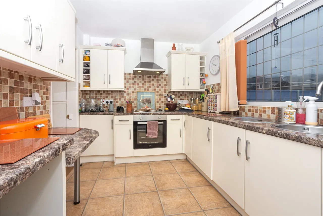 Maes Y Glyn, Llanfairfechan, LL33, photo 4