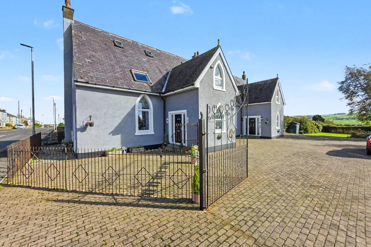 9 bed house for sale, Chapel House, Prospect