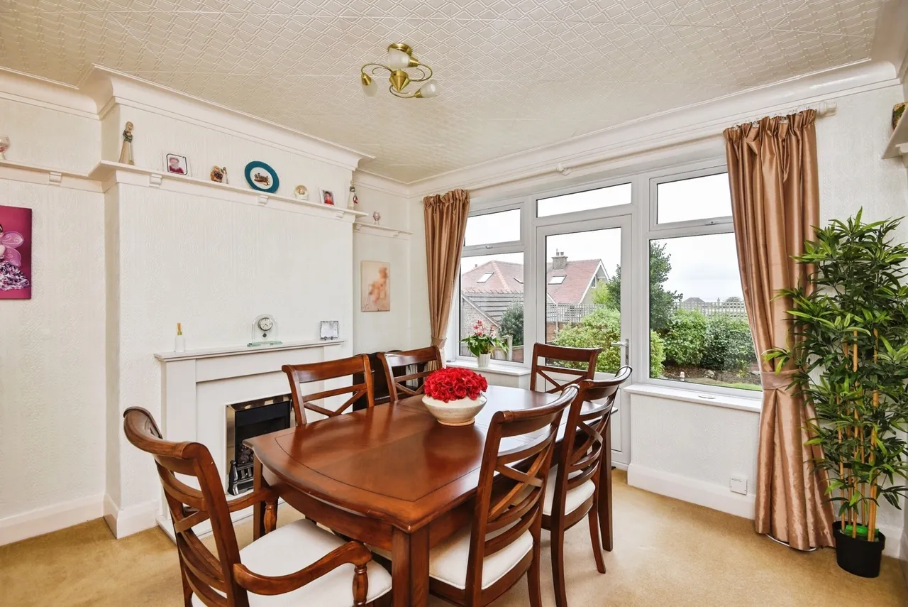 Knowlys Crescent, Heysham, LA3, photo 6