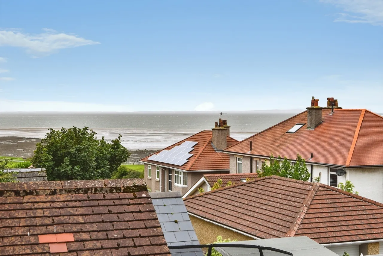 Knowlys Crescent, Heysham, LA3, photo 2